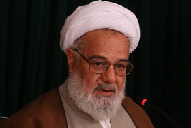 عضو خبرگان رهبری:بدون نگاه راهبردی نمی توان فرهنگ عفاف و حجاب را نهادینه کرد
